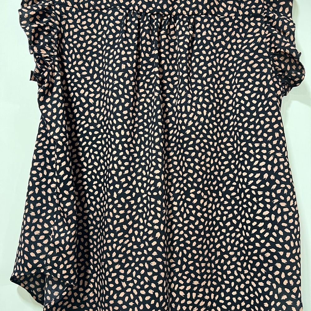 Ann Taylor Blouse.  EUC. Size XL. - Picture 2 of 3
